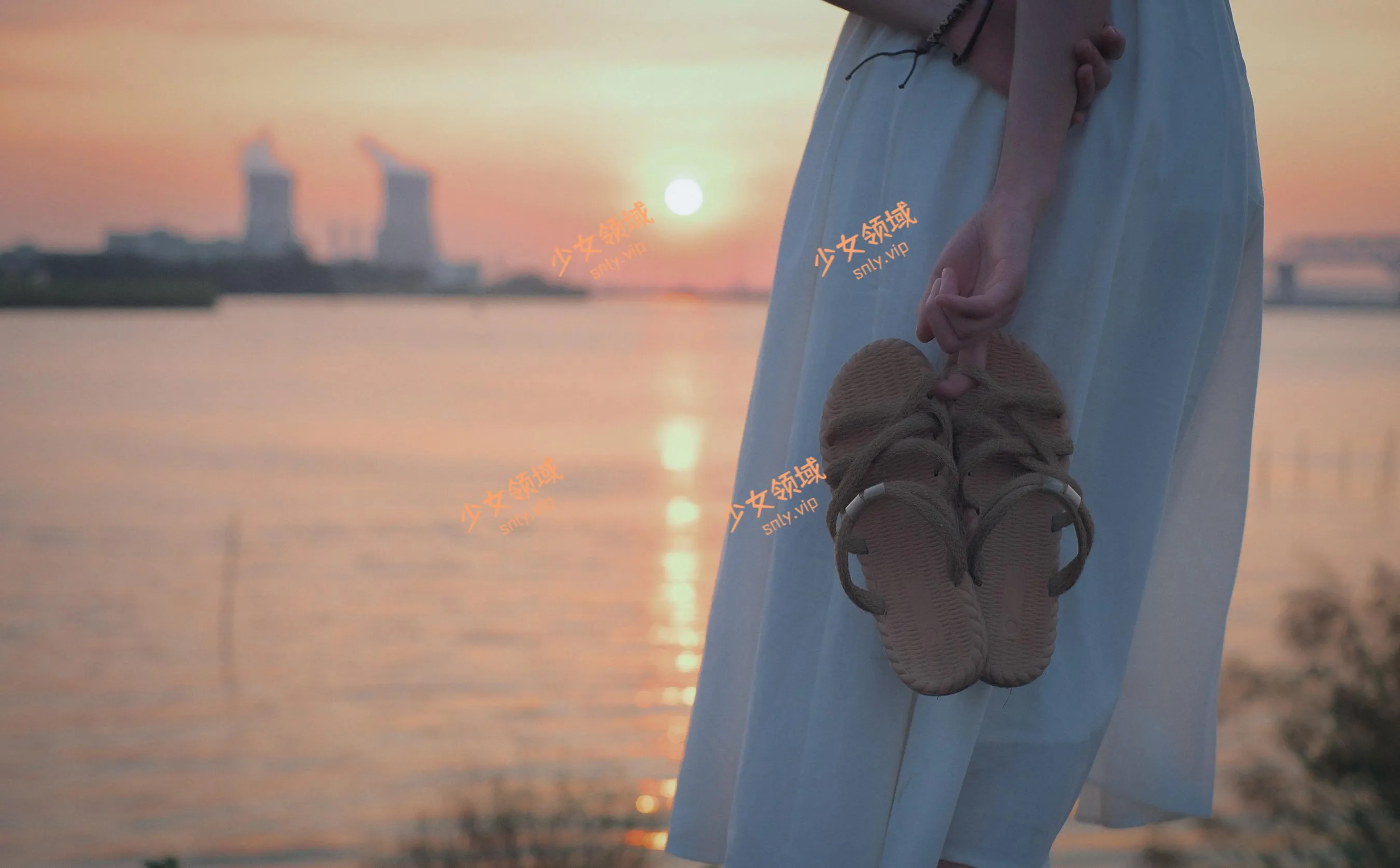 绮太郎_Kitaro – NO.86 少女感 [18P]插图7